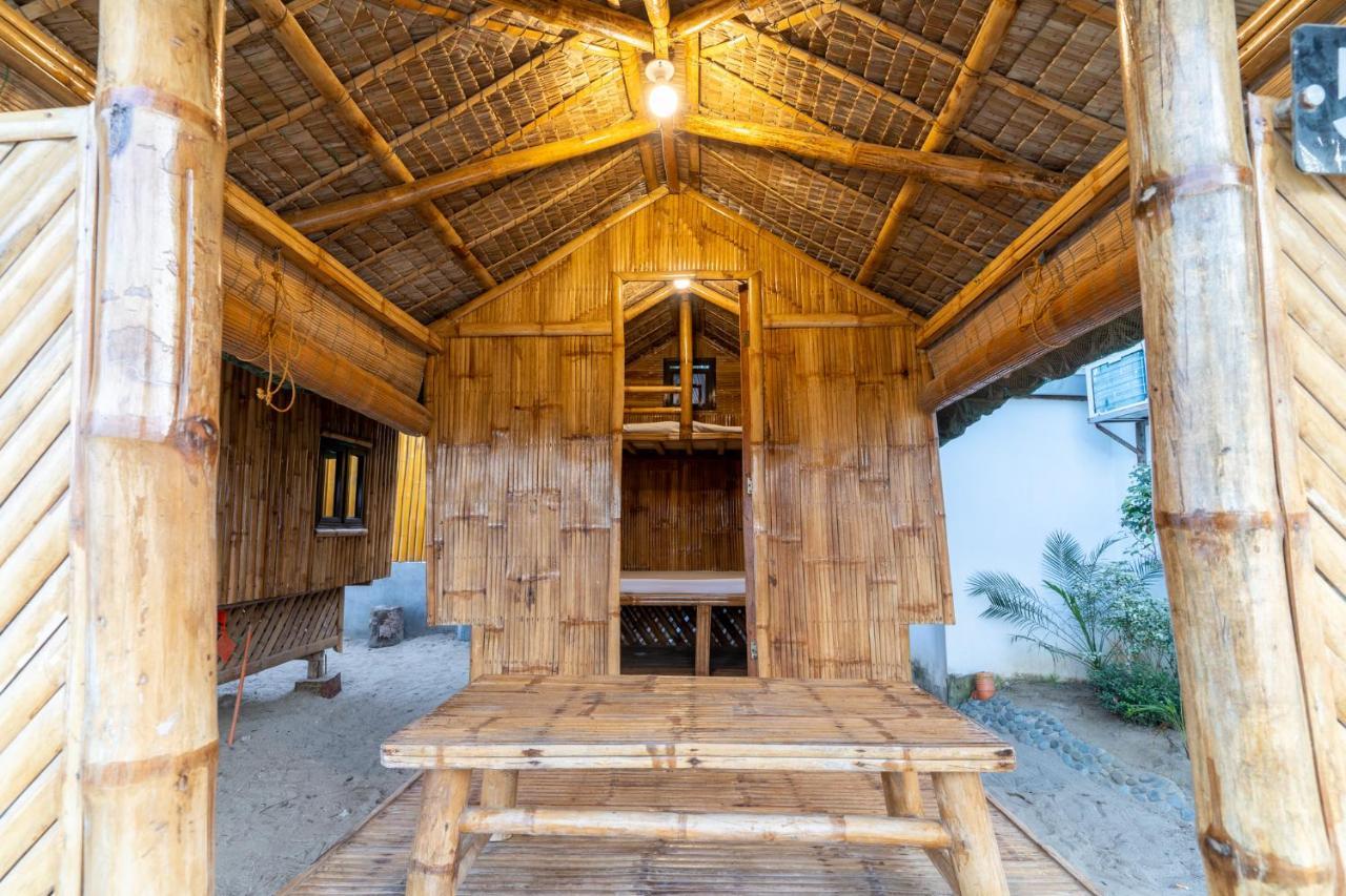 Bamboo Paraiso Resort At Bolo Beach Alaminos Eksteriør bilde